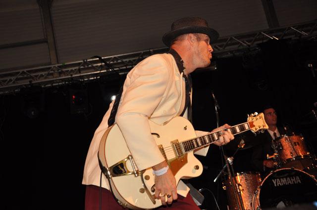 min 2011 07 02 tours rock 200